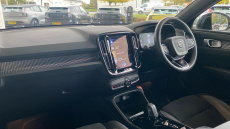 Volvo Xc40 2.0 B4P R DESIGN 5dr Auto Petrol Estate